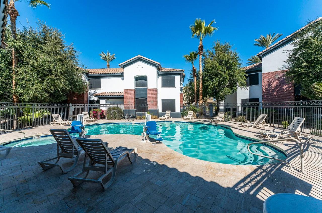 Chandler Perfect Location 1 Bedroom Exterior photo